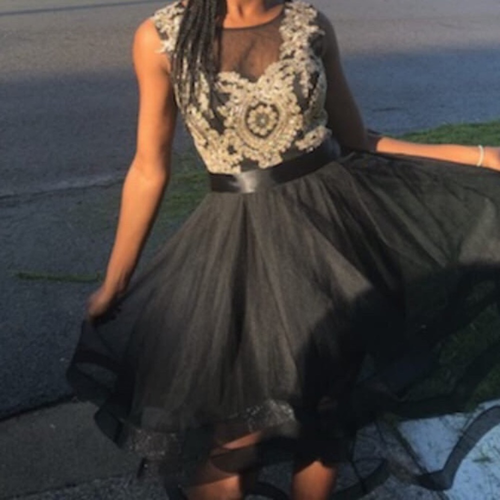 Homecoming Dress! - Picture 1 of 1